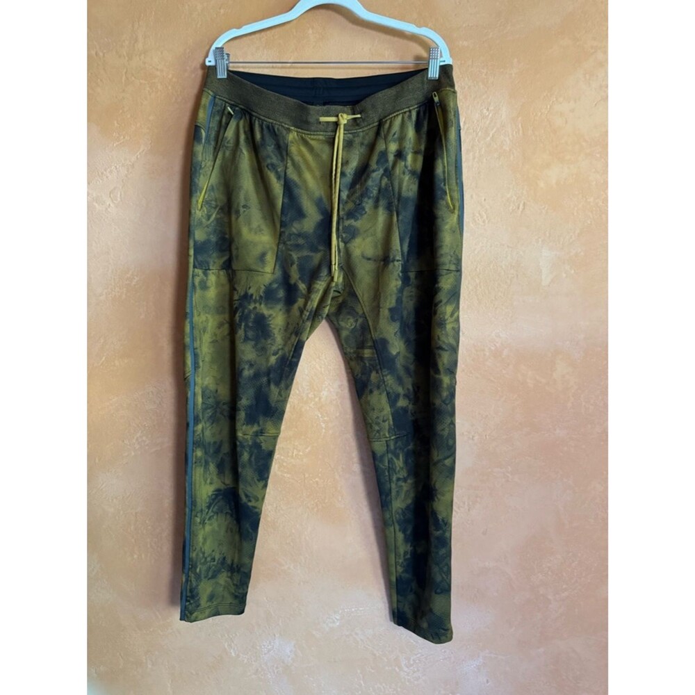 Lululemon Men’s XXL Tie Dye Joggers Athletic Pants Zip Pocket Tapered Fit